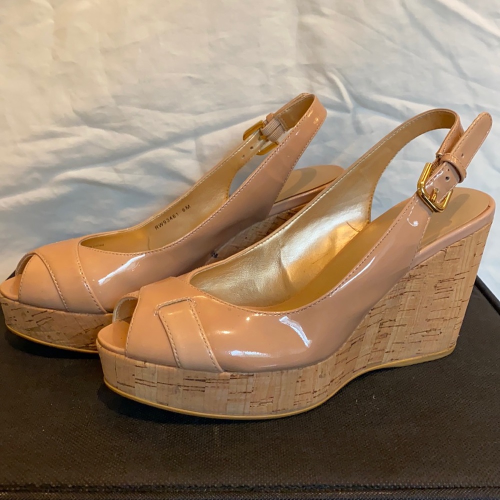 Stuart Weitzman Sandal Size 6